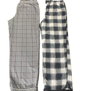 Victoria’s Secret Lot of 2 Plaid Pajama Pants- Black and White Large